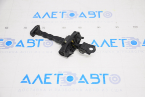 Chevrolet Cruze 16- front left door limiter