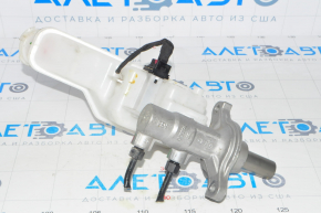 Brake master cylinder with reservoir Kia Sorento 16-20 without cover