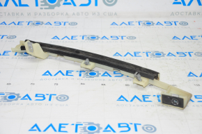 Front left door glass guide for Chevrolet Malibu 16-25