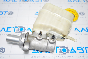 Chrysler 200 15-17 Brake Master Cylinder with Reservoir