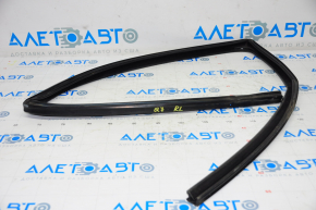 Rear left glass seal Audi Q7 4L 10-15