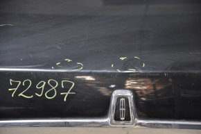 Lincoln Town Car 98-11 trunk lid assembly, black bumps, rust on the lock, peeling chrome, broken trim