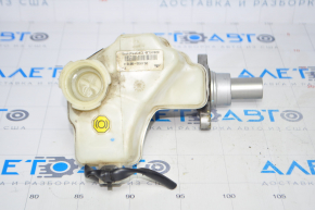 Master brake cylinder with reservoir Nissan Altima 13-18 without cover