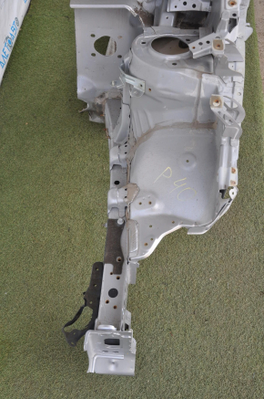 Front quarter left Toyota Prius V 12-17 silver with central pillar