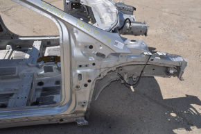 Front quarter right Ford Focus mk3 11-18 silver on the body