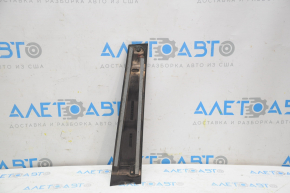 Door trim side front right Nissan Sentra 20-24 broken fastener