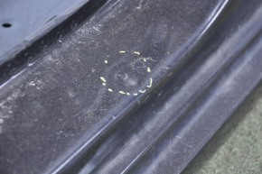 Front left quarter Chevrolet Cruze 16- graphite, with central pillar, small bump on threshold