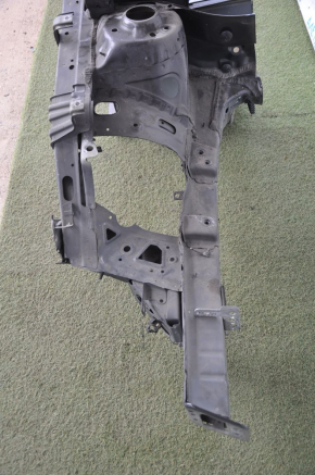 Front right quarter Chevrolet Cruze 16- graphite, with central pillar