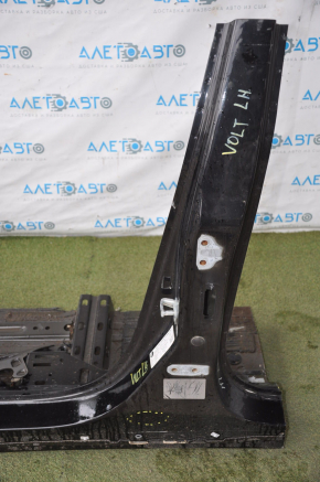 Quarter front left Chevrolet Volt 11-15 black with central pillar, pokes