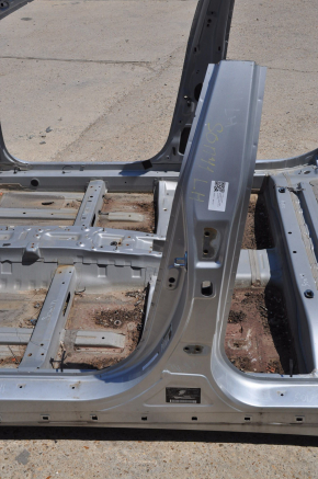 Body pillar central left Hyundai Sonata 11-15 on the body