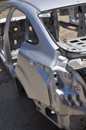 Quarter wing rear left Ford Focus mk3 11-18 4d silver on the body, dented, bumps
