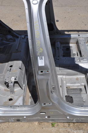 Body pillar central right Ford Focus mk3 11-18 on the body, pokes