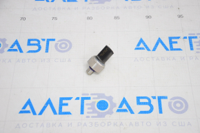 Fuel pressure sensor Ford Fusion mk5 13-20 2.5 on the fuel line