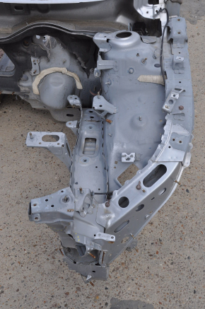 Front left quarter Chevrolet Volt 11-15 silver on the body, dented, bumps