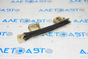 Rear right door glass guide Chevrolet Malibu 13-15