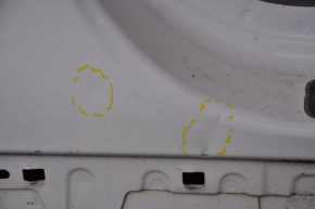 Front left quarter Ford Fusion mk5 13-20 white with central pillar, corrosion, bumps