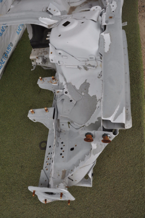 Front left quarter Ford Fusion mk5 13-20 white with central pillar, dented, bumps
