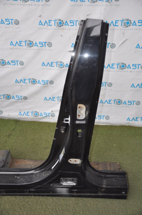 Quarter front left Hyundai Sonata 11-15 black with central pillar, pokes
