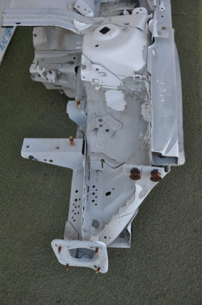 Front quarter left Ford Fusion mk5 13-20 white with central pillar, bent side member nose, pokes