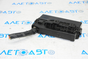 Relay block right Nissan Pathfinder 13-20 small