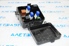 Fuse box under hood right Nissan Leaf 13-17 type 1 broken mount