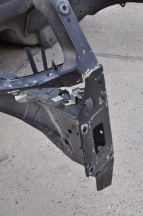 Front right quarter Infiniti JX35 QX60 13 - black on the body, dented, side member warped