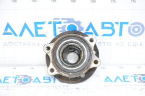 Front left hub Audi A4 B8 08-16 bearing hums
