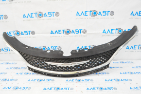 Grille radiator grill Chrysler 200 15-17 complete with molding and badge