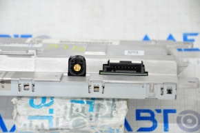 Monitor, display, navigation Audi A4 B8 08-16 protective coating is worn out