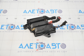 Small underhood wiring with fuse box right Audi A4 B8 08-16