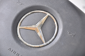 Airbag in the steering wheel driver Mercedes CLA 16-19 emblem peeled off