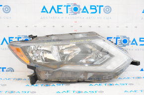 Headlight front right Nissan Rogue 17-20 bare, halogen, broken fasteners