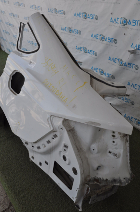 Quarter wing rear left Ford Fusion mk5 13-20 white with central pillar, dented, made, pokes