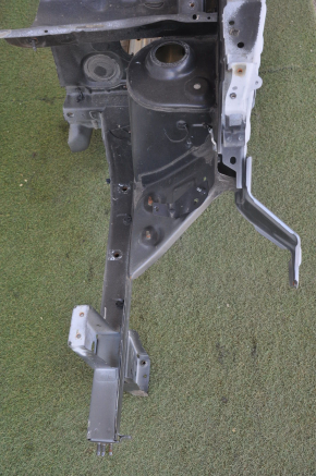 Quarter front left Nissan Versa 12-19 usa graphite