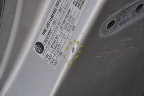 Front quarter left Chevrolet Volt 11-15 silver with central pillar, pokes