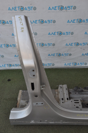 Front right quarter Chevrolet Volt 11-15 silver with central pillar, pokes