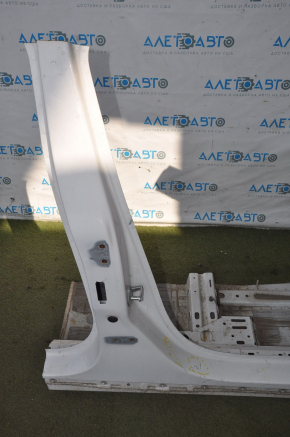 Front right quarter Chevrolet Volt 11-15 white with central pillar, sawn off side member, butts