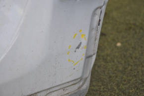 Front right quarter Chevrolet Volt 11-15 white with central pillar, sawn off side member, butts