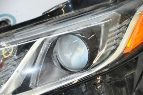 Headlight front left complete Toyota Camry v70 18-18 halogen + LED, fogged lens