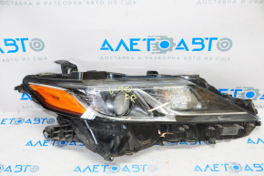 Headlight front right complete Toyota Camry v70 18-18 halogen + LED, fogged lens