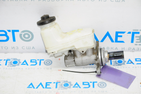 Master brake cylinder with reservoir Toyota Camry v70 18-24 2.5, 3.5