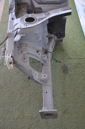 Front quarter right Hyundai Elantra AD 17-18 silver, with central pillar