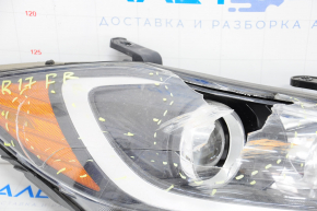 Headlight front right bare Hyundai Elantra AD 17-18 prerest halogen mount, broken glass