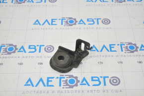 Upper right radiator mount for Chevrolet Volt 11-15 (rubber + metal)