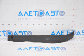Lip extension front bumper right side Chevrolet Volt 16- fastening tear