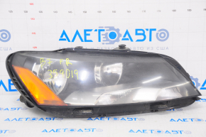 Headlight front right VW Passat b7 12-15 USA naked, halogen, for polishing