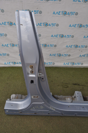 Front right quarter Hyundai Sonata 11-15 blue with central pillar, pokes