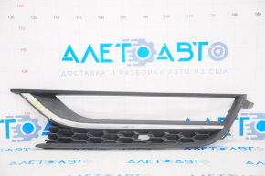 Left front bumper grille for VW Passat B7 12-15 USA, with molding, under fog lights