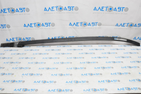 Roof trim right Nissan Rogue 14-20 under the roof rail, broken fastening