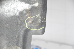 Chevrolet Volt 11-15 battery guard is crushed, tears